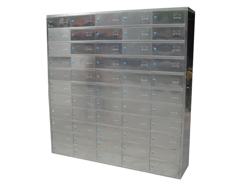 昆明55門不銹鋼儲(chǔ)物柜