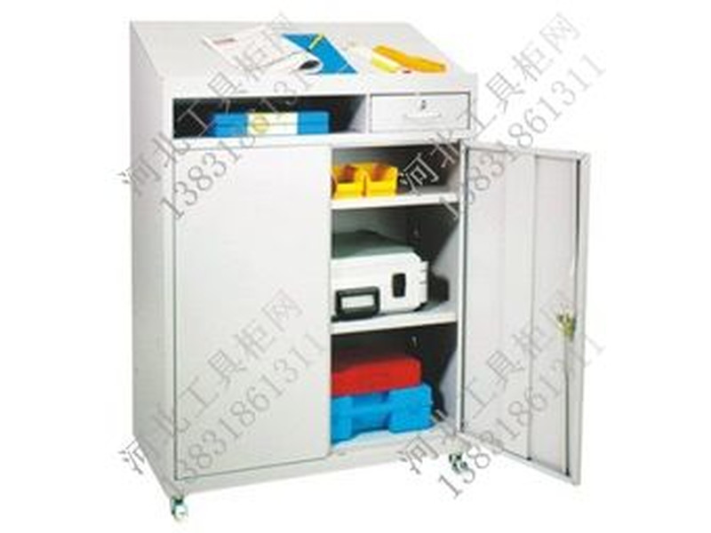 斜頂移動(dòng)工具櫥