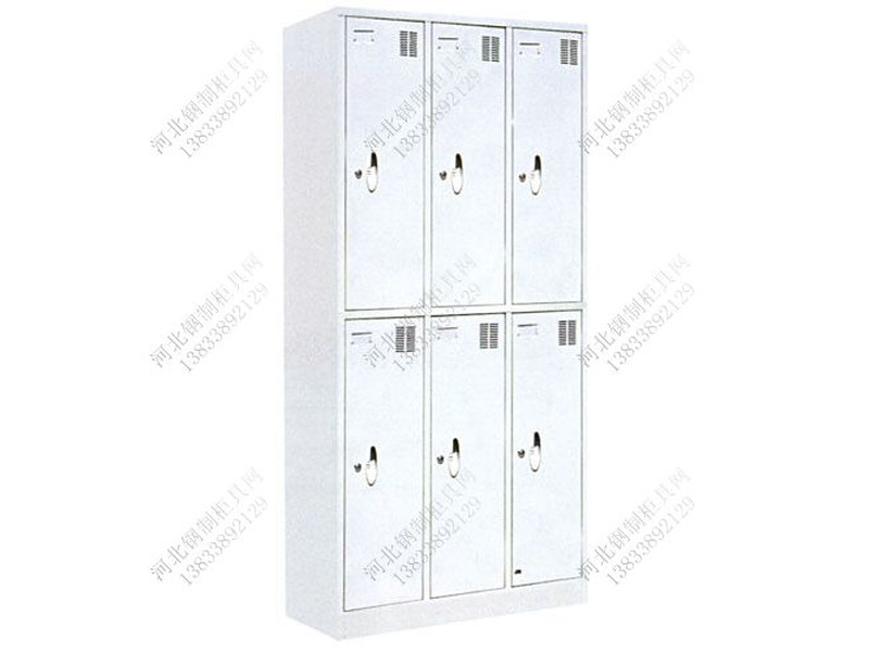 麗江六門員工衣柜